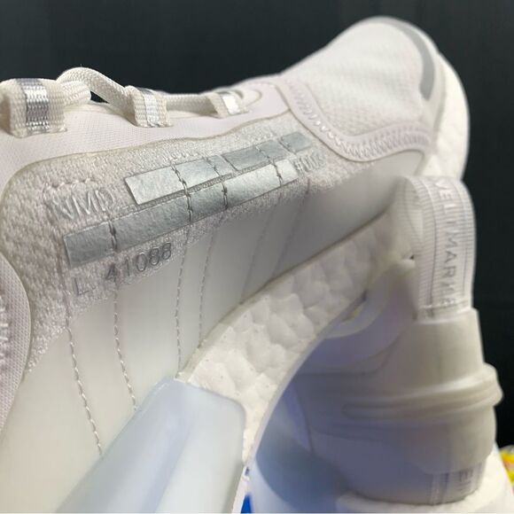 Adidas NMD V3 Ice White Women's Various Size - Picture 11 of 14